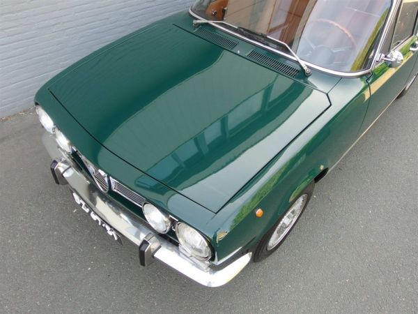 Alfa Romeo 1750 Berlina 1970 122753