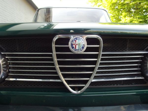 Alfa Romeo 1750 Berlina 1970 122754