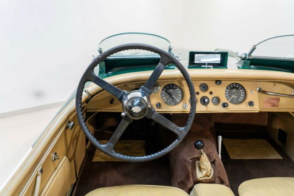 Jaguar XK 120 SE OTS 1953 81390