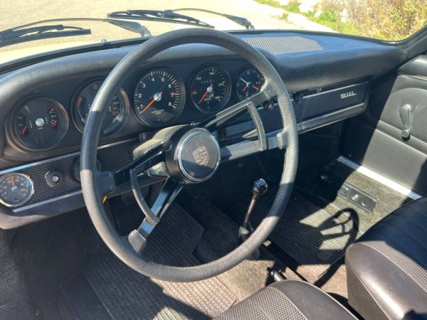 Porsche 911 2.0 L 1968 120041
