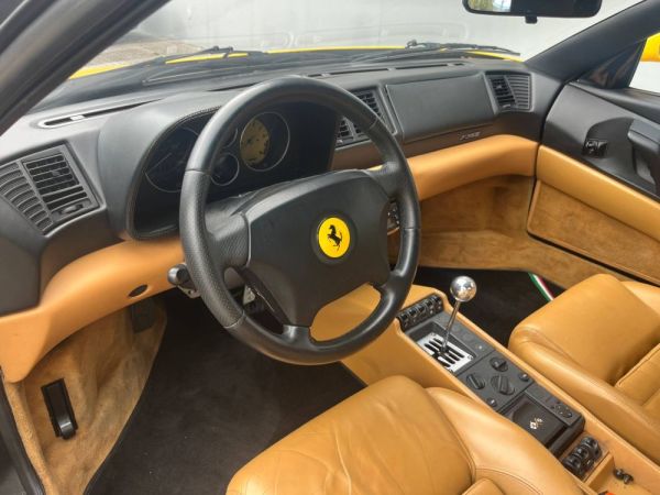 Ferrari F 355 Spider 1995