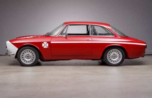 Alfa Romeo Giulia GT 1300 Junior 1974 56484
