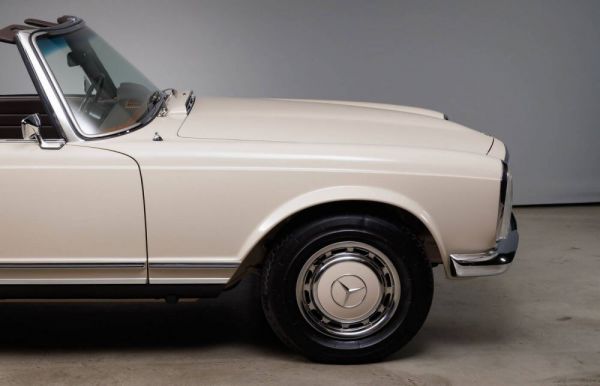 Mercedes-Benz 280 SL 1969 56697