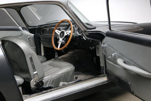 Aston Martin DB 4 Vantage 1963 99483