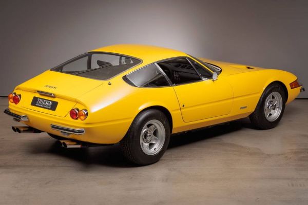 Ferrari 365 GTB/4 Daytona 1972 118768