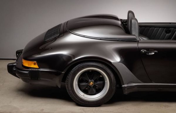 Porsche 911 Carrera 3.2 (WTL) 1989 118782