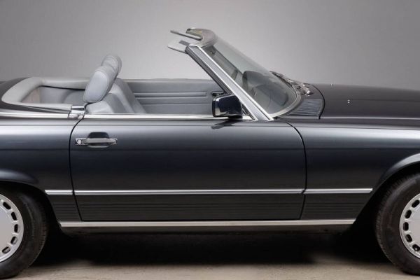 Mercedes-Benz 300 SL 1988 129701