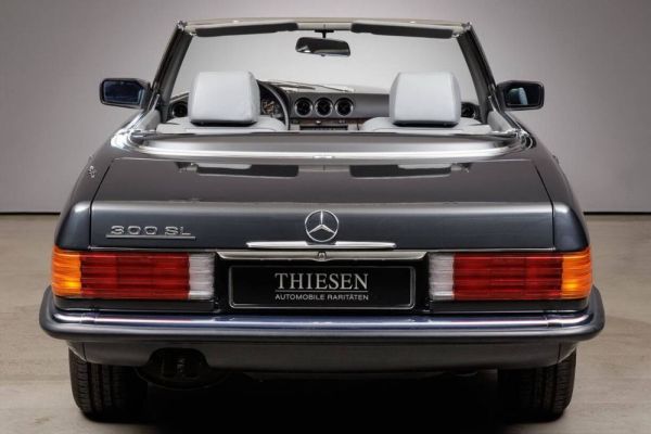 Mercedes-Benz 300 SL 1988 129704
