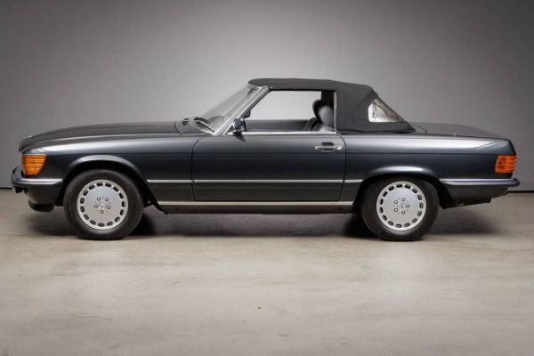 Mercedes-Benz 300 SL 1988 129708