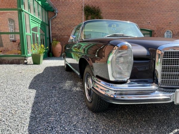 Mercedes-Benz 280 SE 3,5 1971 107196