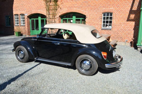 Volkswagen Maggiolone 1303 LS 1977 117186