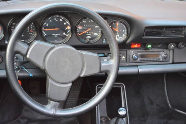 Porsche 911 Carrera 3.0 1977 117235