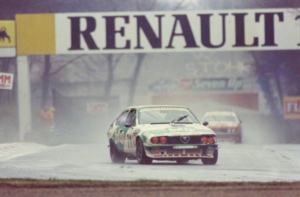 Alfa Romeo GTV 6 2.5 1982 59532