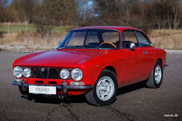 Alfa Romeo 2000 GT Veloce 1972