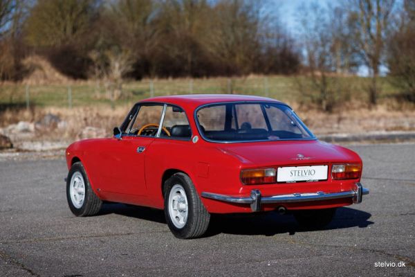 Alfa Romeo 2000 GT Veloce 1972 117830