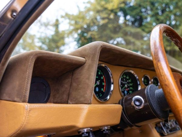 De Tomaso Longchamp 1977 118425