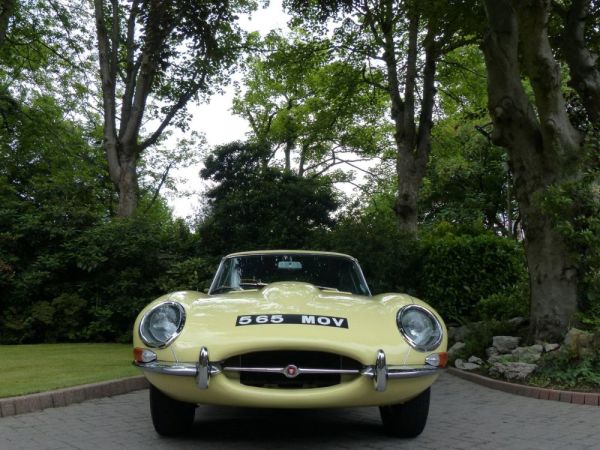 Jaguar E-Type 3.8 1964 117241