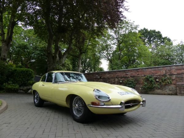 Jaguar E-Type 3.8 1964 117242