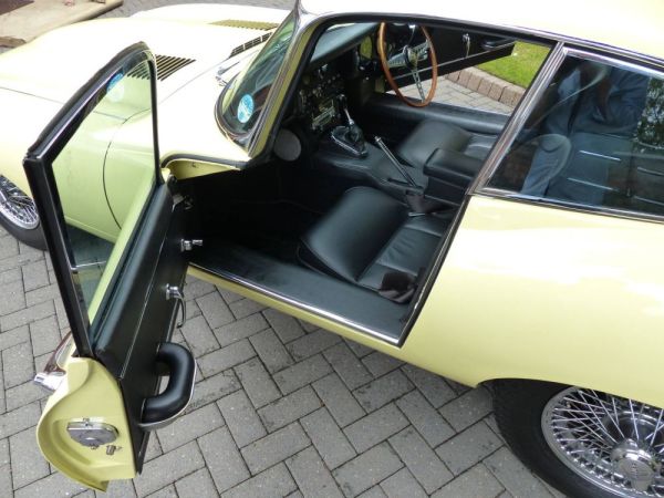 Jaguar E-Type 3.8 1964 117248