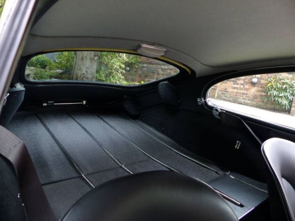 Jaguar E-Type 3.8 1964 117250