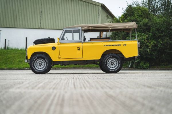 Land Rover 109 1983 125082