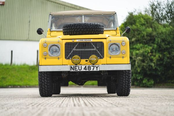Land Rover 109 1983 125087