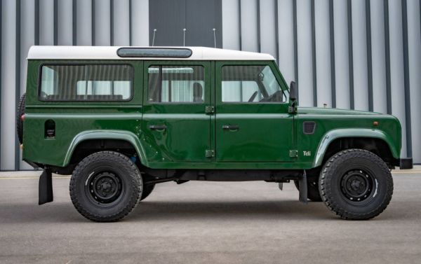 Land Rover Defender 110 300Tdi 1996 125811