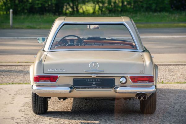 Mercedes-Benz 250 SL 1967 42396