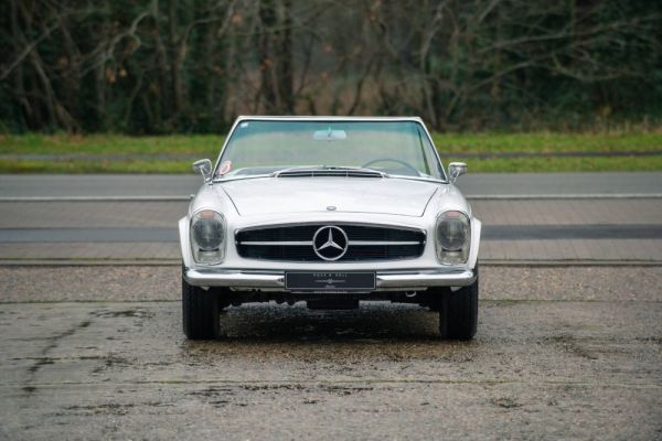 Mercedes-Benz 230 SL 1965 119900