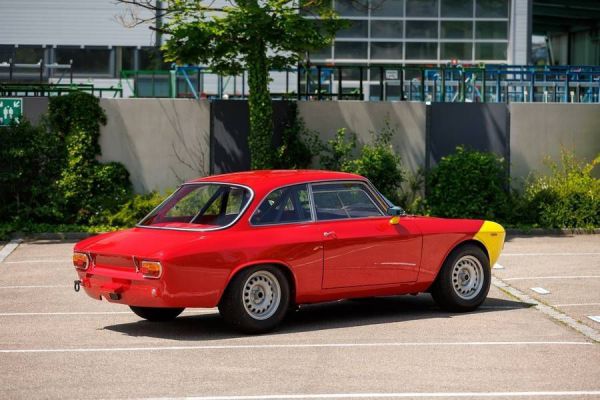 Alfa Romeo Giulia Sprint GTA 1965 59685