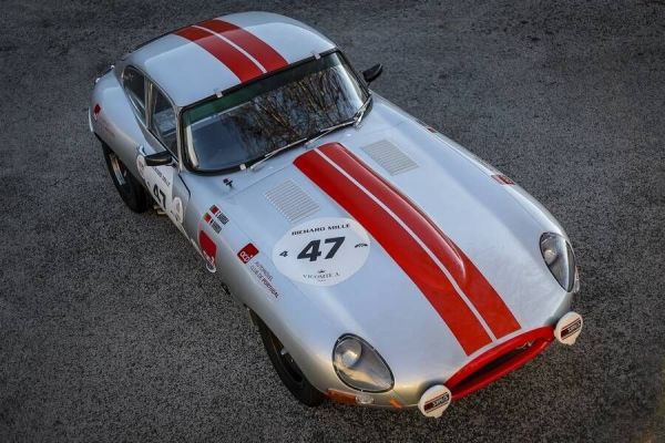 Jaguar E-Type 3.8 1962 126387