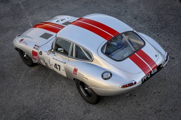 Jaguar E-Type 3.8 1962 126395