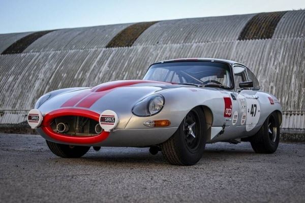 Jaguar E-Type 3.8 1962 126396