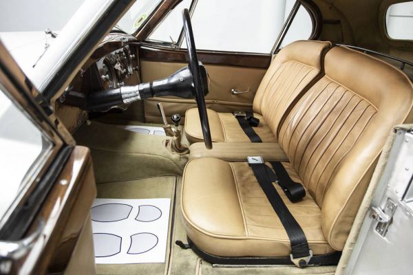 Jaguar XK 120 FHC 1952 41412