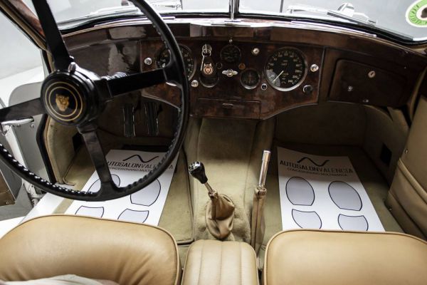 Jaguar XK 120 FHC 1952 41415