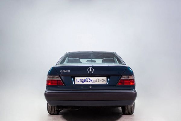 Mercedes-Benz E 320 1995 105088