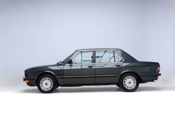 BMW 528i 1986 119420