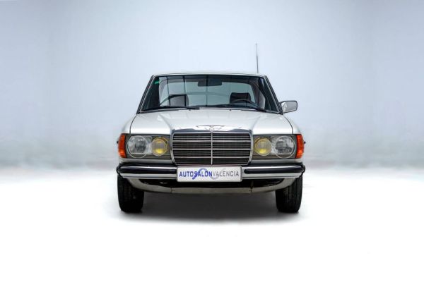 Mercedes-Benz 300 d 1985