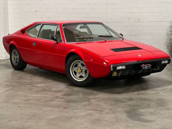 Ferrari Dino 308 GT4 1976 41054