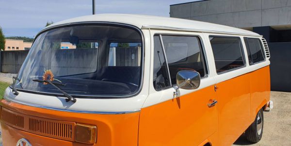Volkswagen T2b Kombi 1973 101841