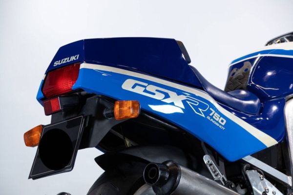 Suzuki GSX-R 750 1989 110268