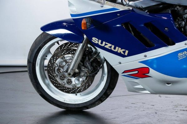 Suzuki GSX-R 750 1989 110275