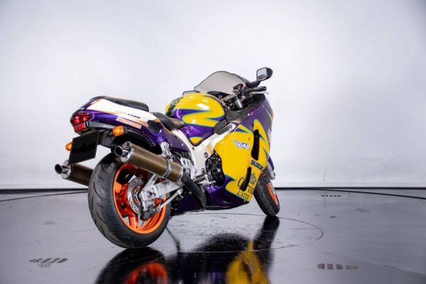 Suzuki GSX Hayabusa 1300 2001 110278