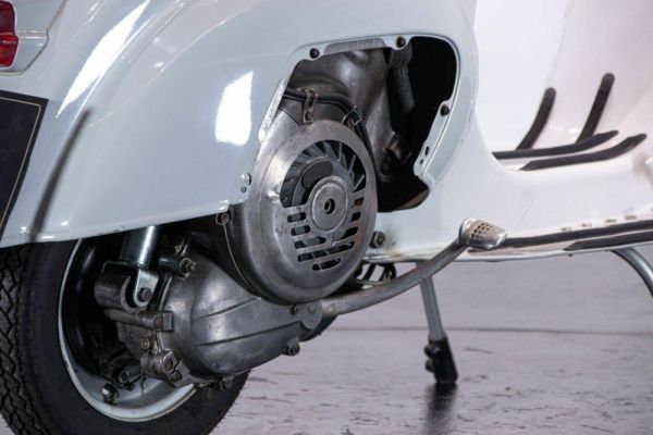 Piaggio Vespa 50 N 1964 110294