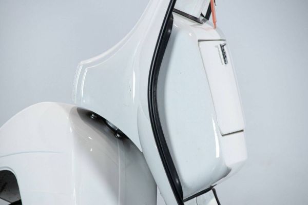 Piaggio Vespa P 200 E 1978 110302