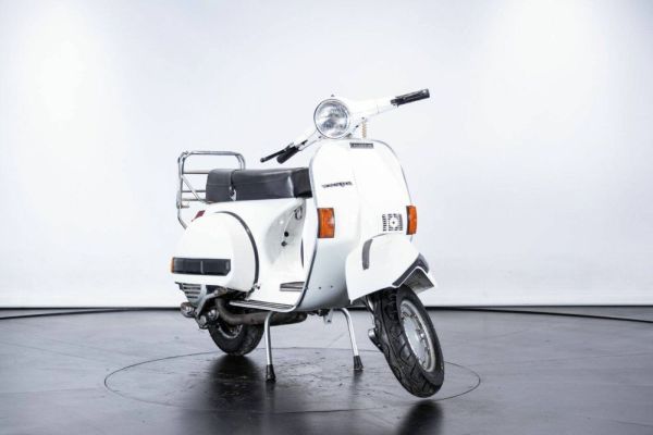 Piaggio Vespa P 200 E 1981 110311