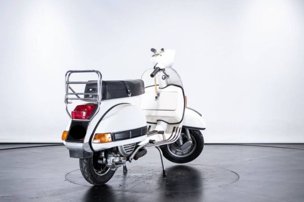 Piaggio Vespa P 200 E 1981 110312