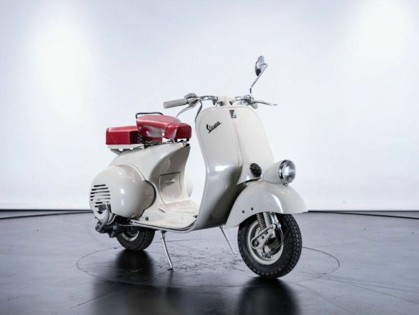 Piaggio Vespa 125 1955 110329