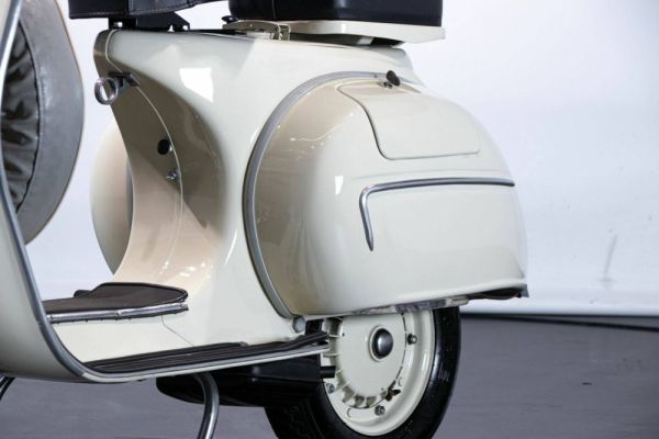 Piaggio Vespa 150 GL 1963 110359
