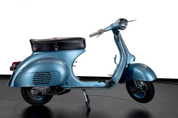 Piaggio Vespa 150 1962 110368